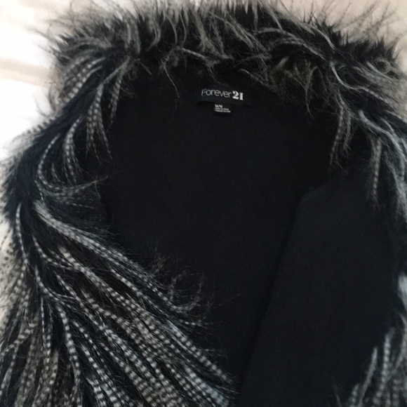 **SOLD**Furry Vest - Picture 2 of 3